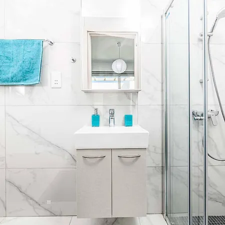 Mylos Lifestyle Seaview 21 *