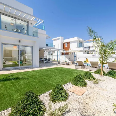 Mylos Lifestyle Seaview 21 Protaras